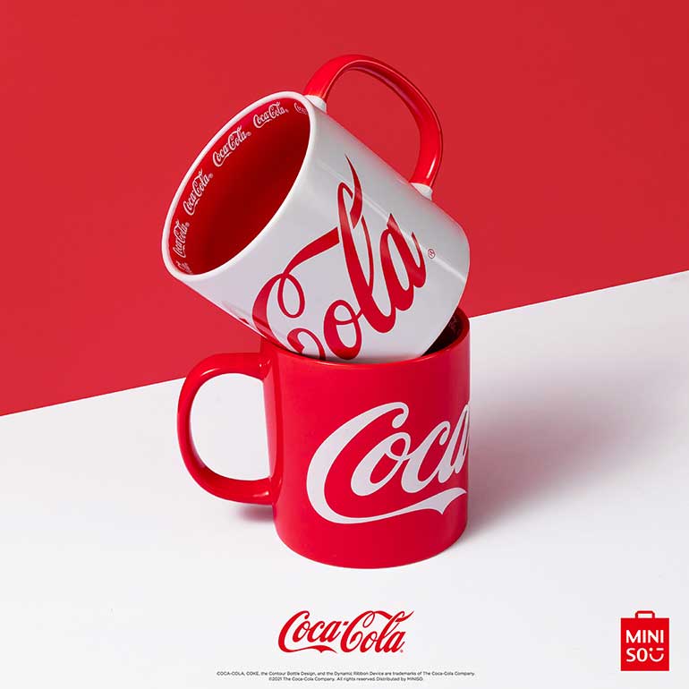 Cовместная коллекция с Coca-Cola в Miniso